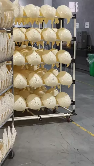 Motorcycle Helmet Production Line Real Shot: Full Process From Shell Injection To Finished Products